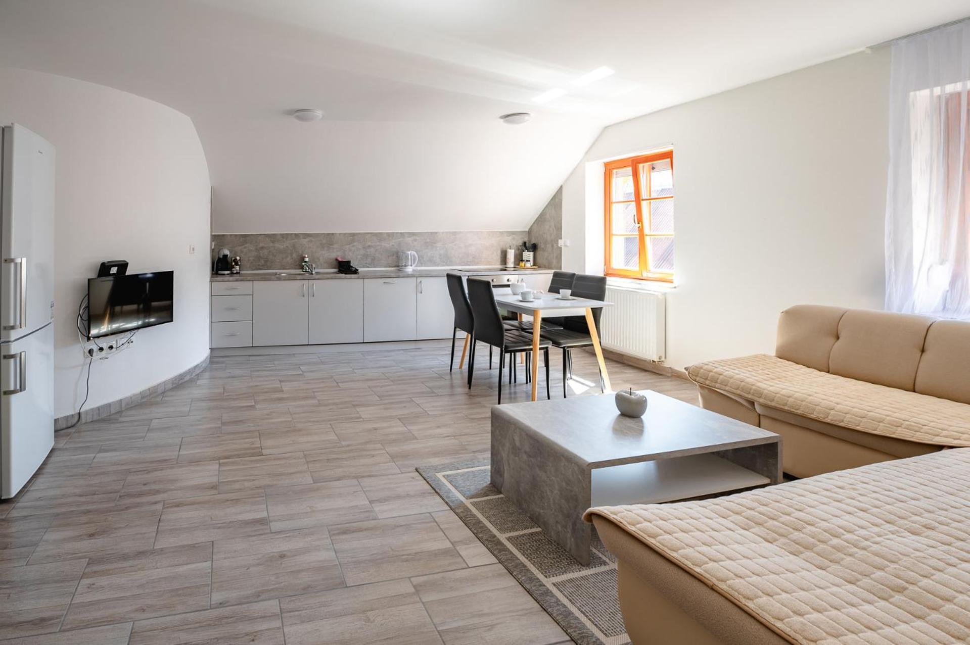 Apartmaji Pr' Kopavank *